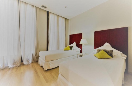 Cortes Apartment | Apartment Prado Museum