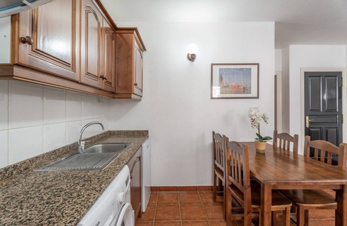 Playa de Santiago Apartment | Apartment 'Sol Dorado' with Shared Pool, Private Terrace & Wi-Fi - SilboHolidays