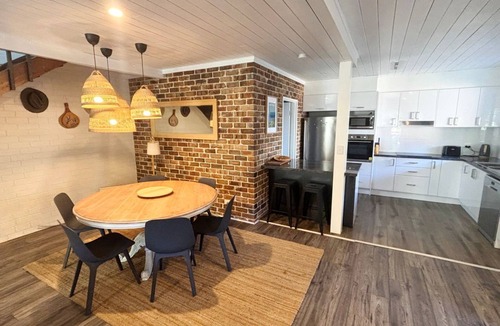 Hat Head House | Arcos - Amazing 3 bedroom townhouse all linen supplied