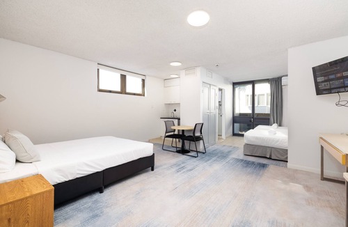 Hamilton Hotel | Asraport Motel