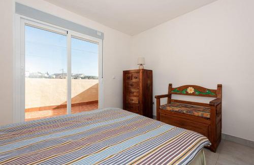 La Cala del Moral Apartment | Atico con magnificas vistas al mar y con piscina