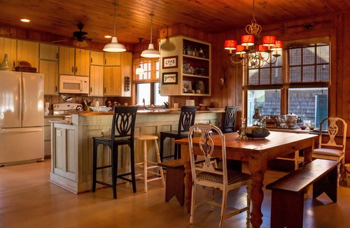 Atlantic Beach House | Atlantic Beach Classic Family Cottage