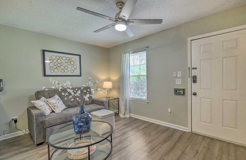 Auburn Apartment | Auburn Condo with 2 Pools Less Than 2 Mi to University!