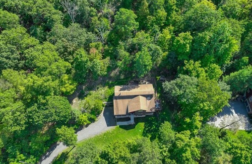 Monroe Villa | Awesome Country Retreat - 4BR - Private and Peaceful