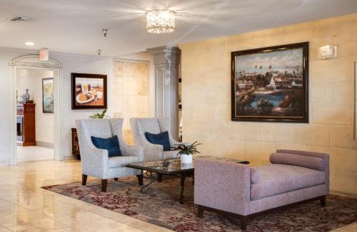 Santa Ana Heights Hotel | Ayres Hotel Costa Mesa Newport Beach