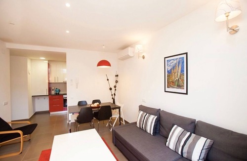 L'Antiga Esquerra de l'Eixample Apartment | Barcelona center family apartment 6