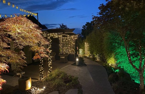 Hepburn Cottage | Bask in ultimate luxury with a hint of Japan. Geisha not included!