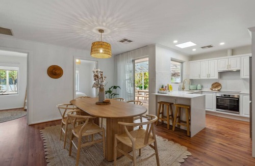 Aldinga Beach House | Bayleaf Retreat~Family & Pet Friendly Beach Escape