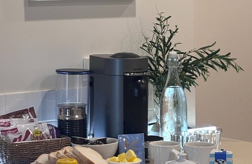 Encounter Bay Apartment | Bayview Encounter - Sea and island views in luxury incl breakfast and linen.