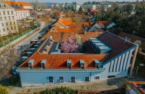 Esztergom Bed & Breakfast | Bazilika alatt Panzió