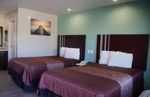 East Village Hotel | Beach Inn
