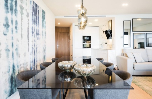 La Malagueta Apartment | Beachfront 2BR Apartment in Central Malaga with Terrace and Modern Amenities