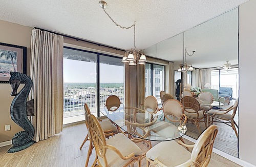 Orange Beach Condo | Beachfront Corner Unit w/ Pools & Gym
