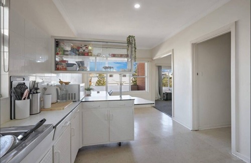 West Beach Apartment | Beachside Bliss | Walk to the Sand