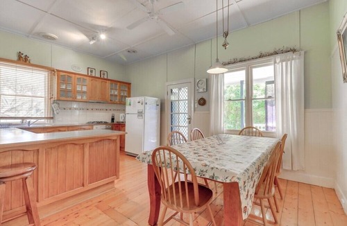 Lake Tyers Beach House | Beacon Cottage | Cosy Family Retreat