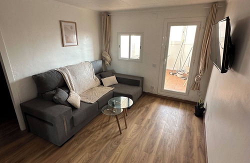 Collblanc y La Torrassa Apartment | Beautiful penthouse next to the subway enrichh lluchf