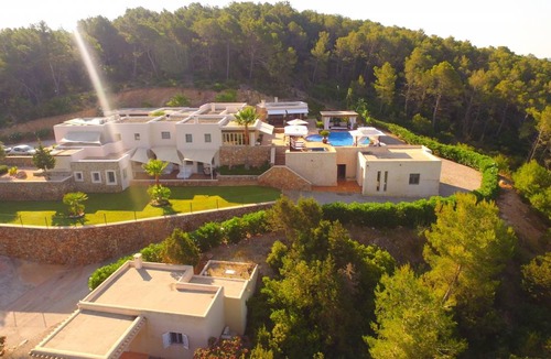 Santa Gertrudis Villa | Beautiful 5 Star Villa with Private Pool, Ibiza Villa 1019
