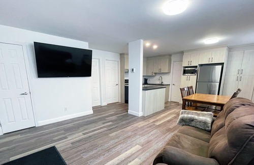 Riviere-du-Loup Regional County Municipality Apartment | Beautiful 2 bedroom apartment downtown right next to the hospital