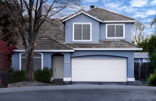 Roseville House | Beautiful, central located with pool and fire pit!