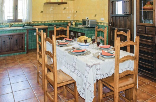 Hornachuelos House | Beautiful home in Hornachuelos