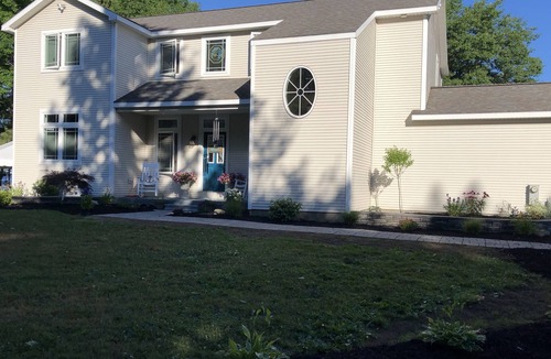 Pulaski House | Beautiful Lake Front Property…A relaxing “Happy Place” of sunsets!