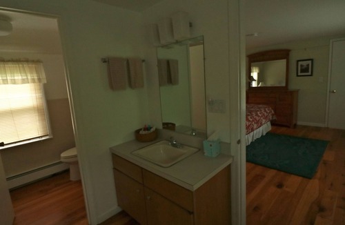 Mountainville Cottage | Beautiful, Secluded, Country Cottage, With 30x60 In-Ground Pool.