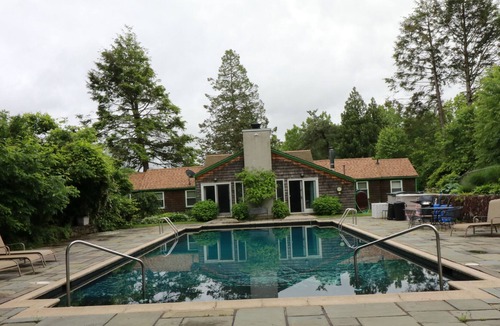 Mountainville Cottage | Beautiful, Secluded, Country Cottage, With 30x60 In-Ground Pool.