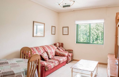 Alcabre Apartment | Beautiful Touristic Apartment in front of the Beach Samil 55. 2nd floor.