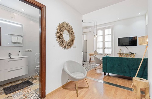 La Goleta Apartment | Beautifully Renovated 18th Cent. Historic Apartment In Malaga Centre