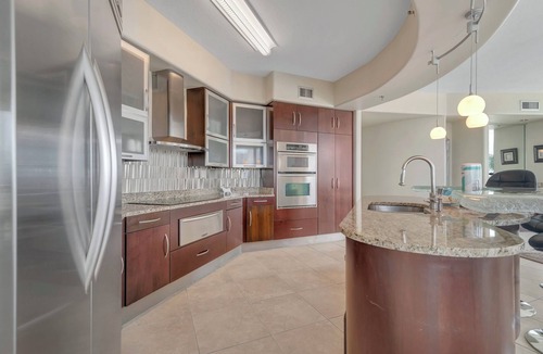 Orange Beach East Condo | Bella Luna 201- High end Luxury-Walk to Flora-Bama-Boaters Paradise-Amazing View