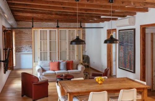 Gothic Quarter Apartment | Bellafila Gothic Terrace