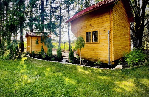 Belwood Cabin | Belwood Bunkie Escape & Spa minutes away from Elora