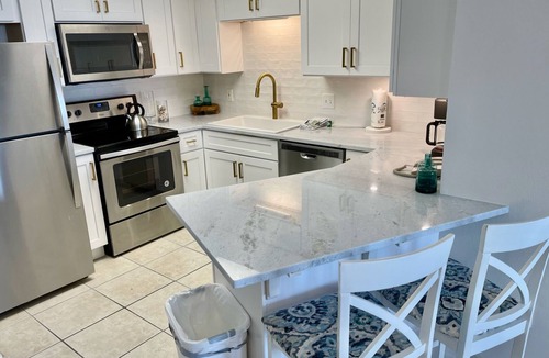 Orange Beach Condo | Best Splash Pad in town 2/2 sleeps 8 Phoenix V809