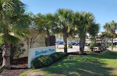 Orange Beach Condo | Best Value and View, 2nd Floor Corner, Closest Gulf Front Swim Thru Heatd Pool