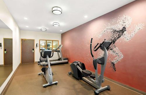Palmyra Hotel | Best Western Palmyra Inn & Suites