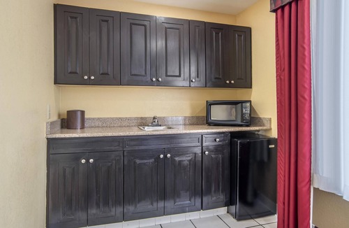 Bessemer Hotel | Best Western Plus Bessemer Hotel & Suites