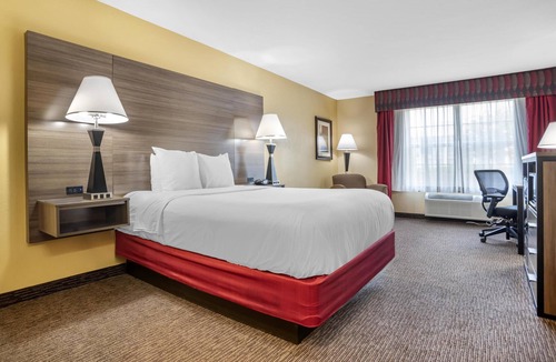 Bessemer Hotel | Best Western Plus Bessemer Hotel & Suites