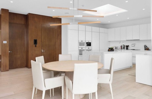 Beverly Hills Villa | Beverly Grove Modern - Modern Estate w/Japanese Garden & LA Views