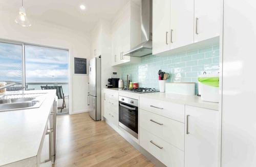 Port Elliot House | Boomer Beach Retreat—Family Escape by the Sea
