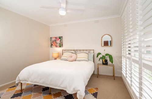 Shepparton South House | Boutique, 3 bedroom family home away from home
