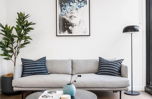 Glen Iris Apartment | BOUTIQUE STAYS - Axel Apartments 102 The Parkin