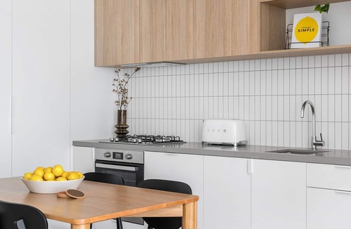 Glen Iris Apartment | BOUTIQUE STAYS - Axel Apartments 103 The Hadley