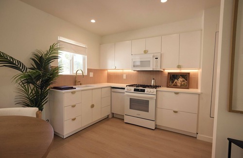 Eagle Rock Apartment | Brand new community- Prime Highland Park! Unit 2