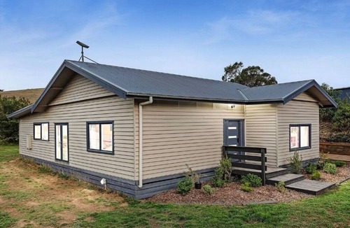 Flowerdale House | Break1370: 3 BR, 1 BA House in Flowerdale, Sleeps 6