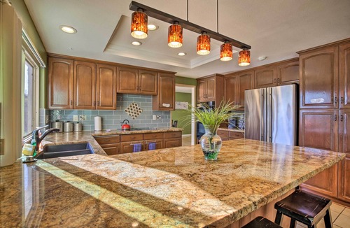 Lincoln Acres House | 'Breeze By the Pool' Chula Vista Home w/Game Room