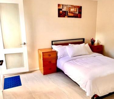 Knoxfield Villa | Bright & Quiet 1BR with Courtyard