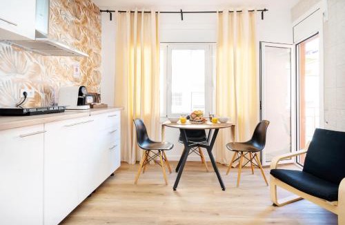 Sant Adria de Besos Apartment | Bright Renovated 2BR- Balcony- Beach 10' Walk - Barcelona 25' Train