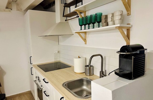 El Raval Apartment | Budget & cozy 2 bedroom apartment next to Mecat Sant Antoni