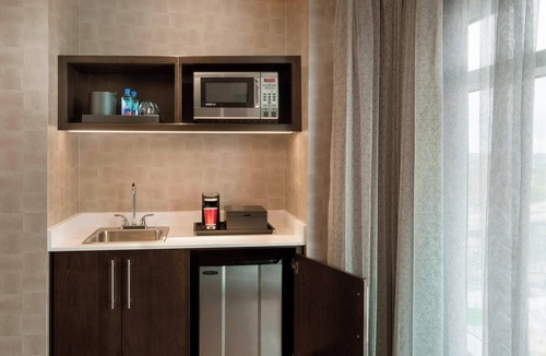 Downtown Buffalo Hotel | Buffalo Marriott at LECOM HARBORCENTER