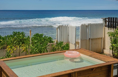 Temae House | bungalow lagoon side/6 people max/Moorea/3 bedrooms with A/C, 2 bathrooms